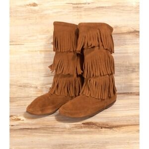 Minnetonka Womens 3-Layer Fringe Suede Moccasin Boots Tan Brown 1638 Size 7